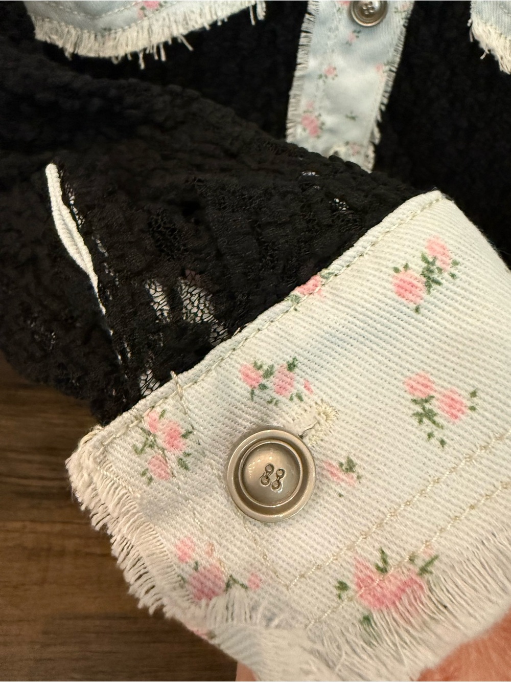 POL Black Textured Button-Down with Light Blue Floral Trim - Picture 6 of 11